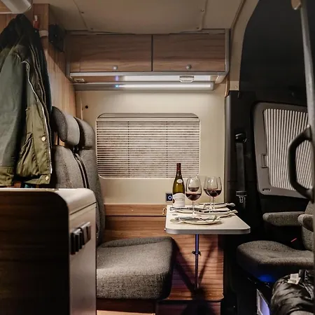 Nomadism Bordeaux-Pessac * 佩萨克
